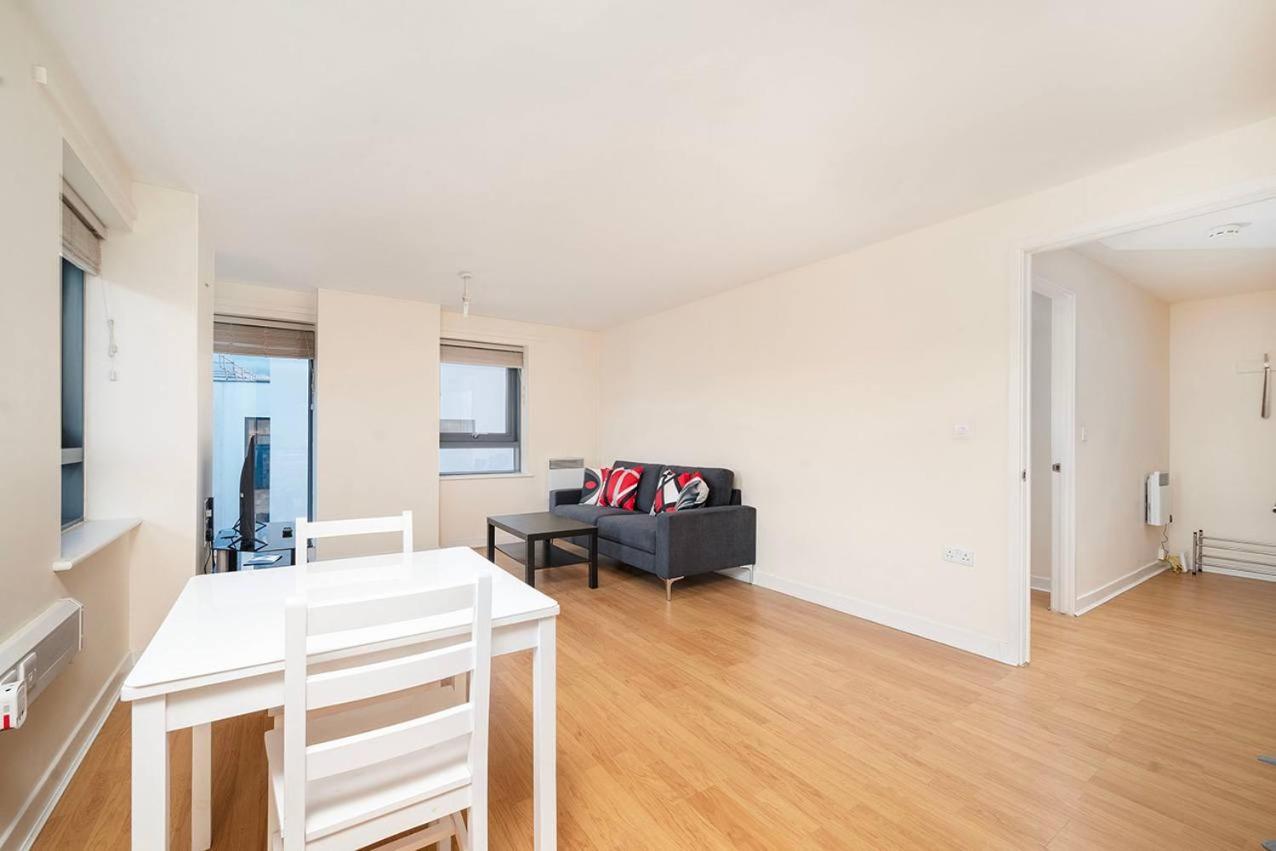 Charming Flat Close To London Stadium Lejlighed Eksteriør billede